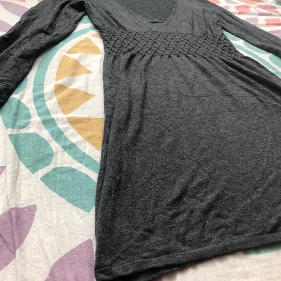 The Limited V-Neck Sweater Dress - Picture 4 of 9